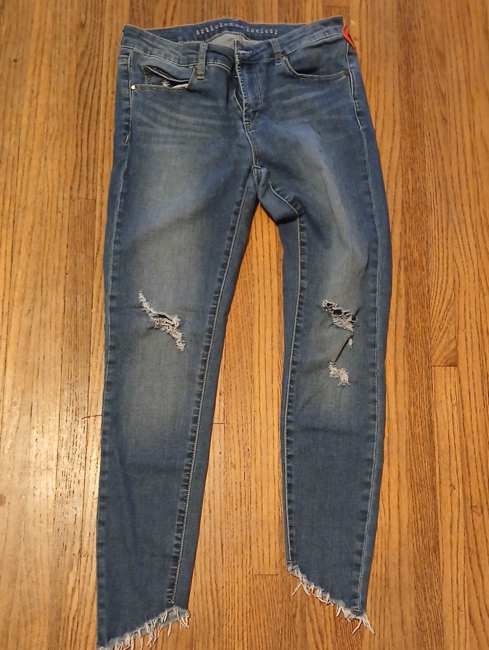 Articles Of Society Distressed Raw Hem Skinny Size. 28